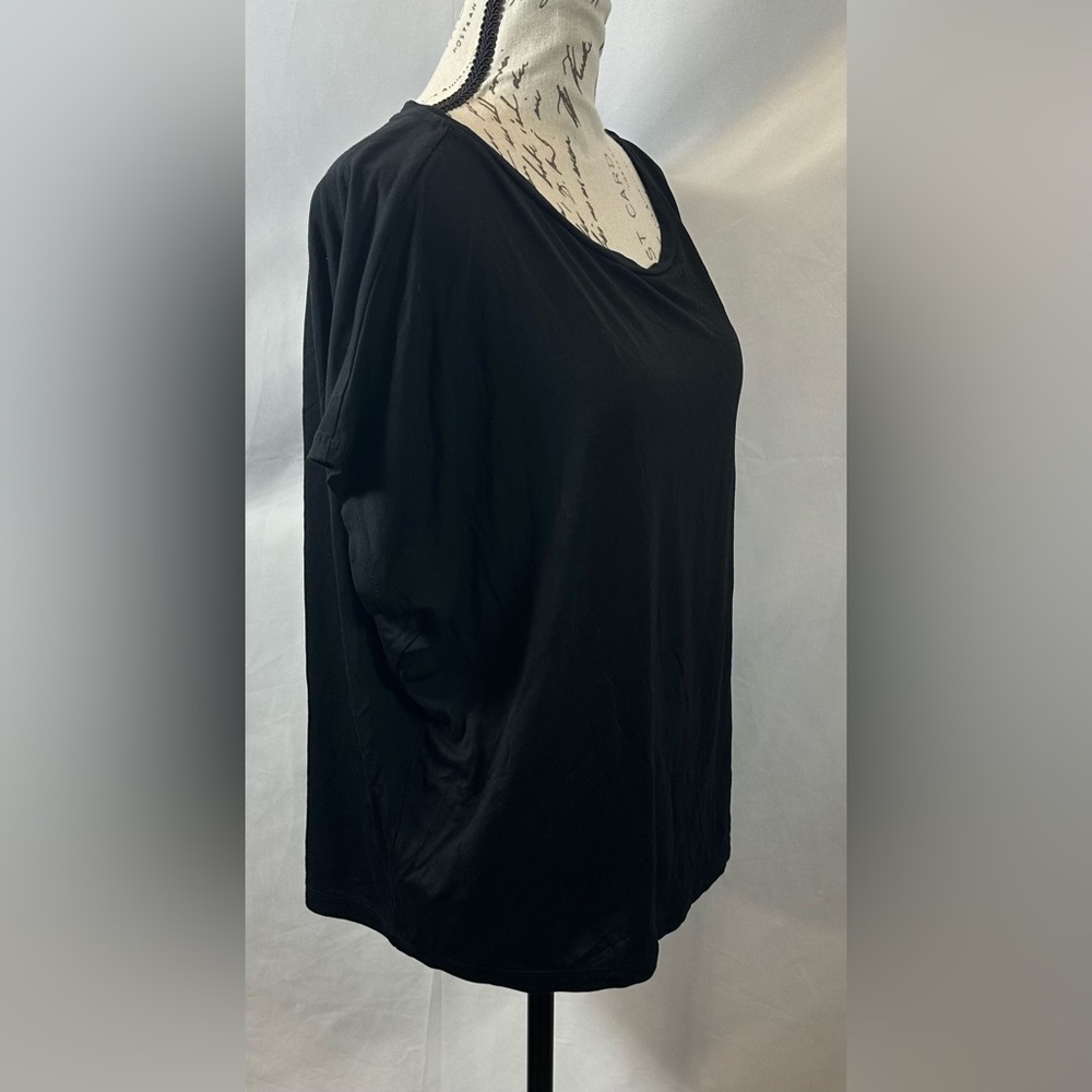 💚Uniqlo Women's Black Tank Top💚 - Picture 3 of 11